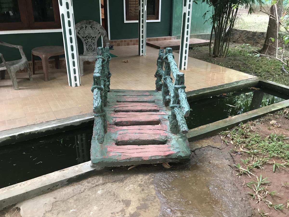 Deshani Holiday Inn Dambulla Dış mekan fotoğraf