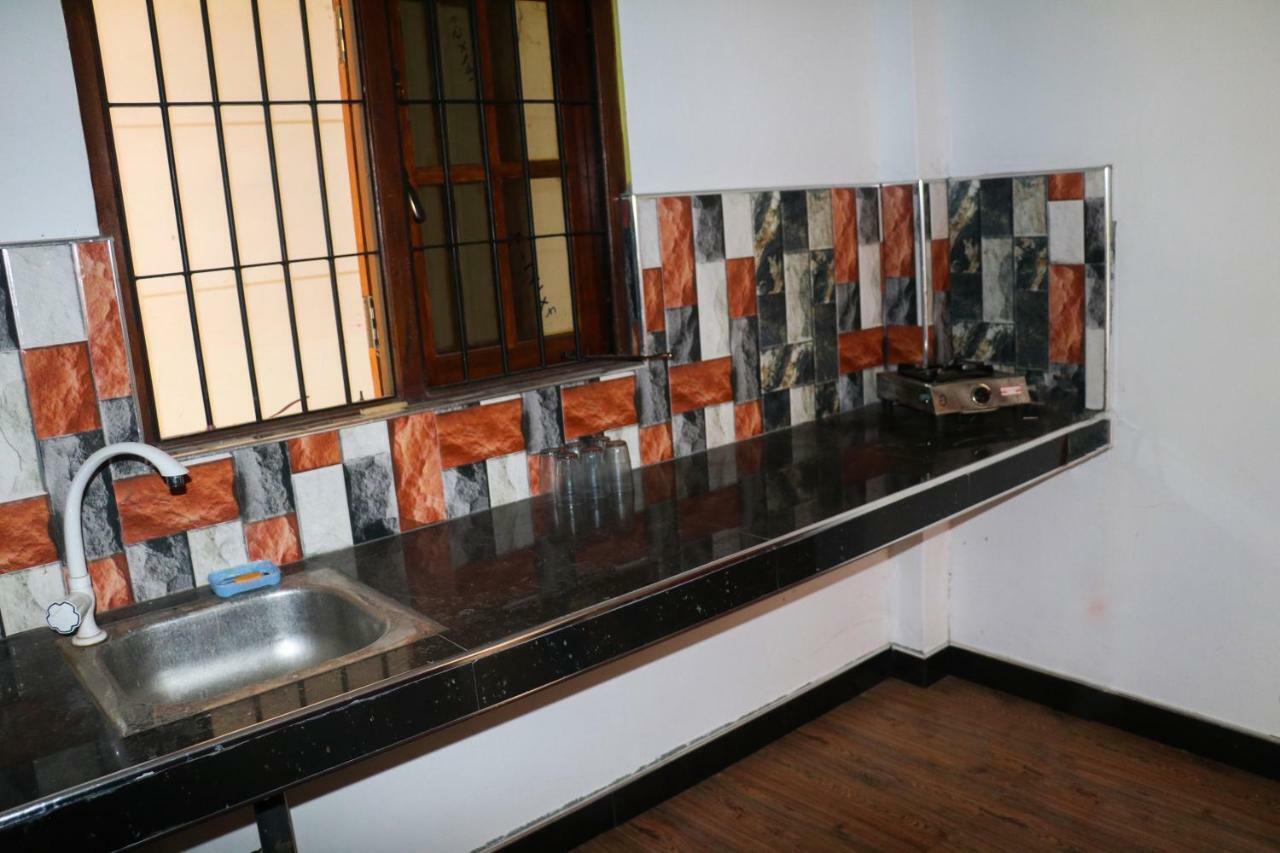 Deshani Holiday Inn Dambulla Dış mekan fotoğraf