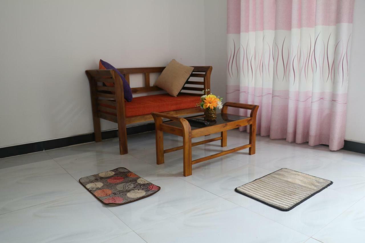 Deshani Holiday Inn Dambulla Dış mekan fotoğraf